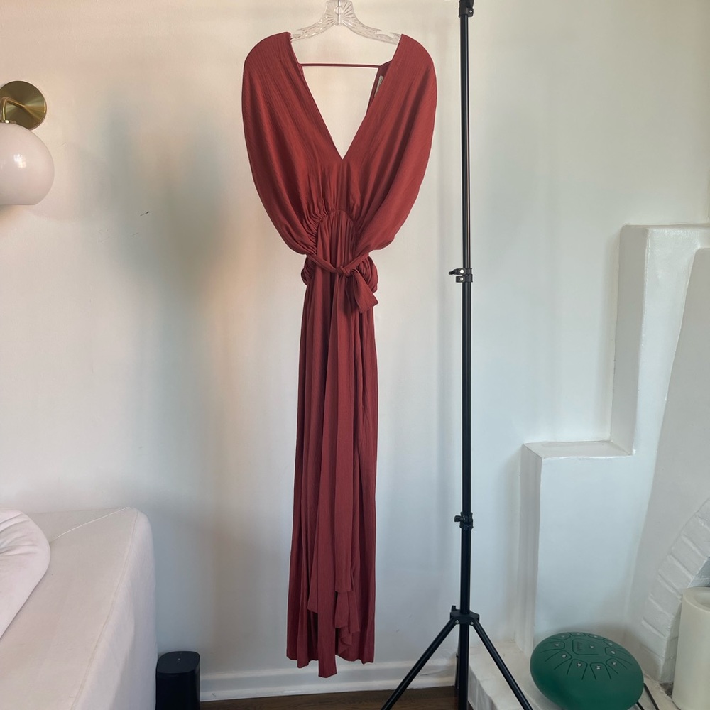 The odderside red dress size s with matching belt